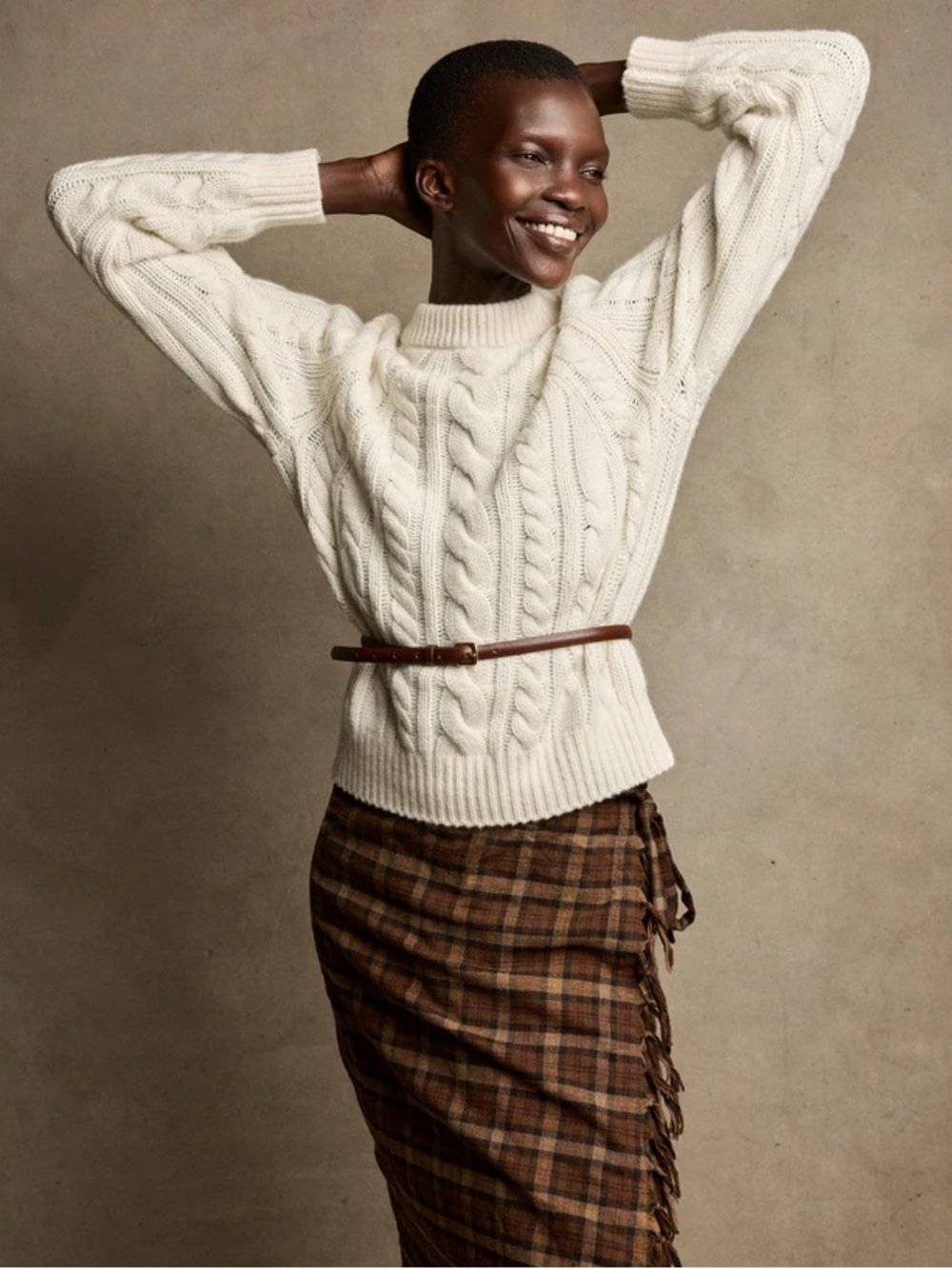 Doen Cream Cable Knit Sweater